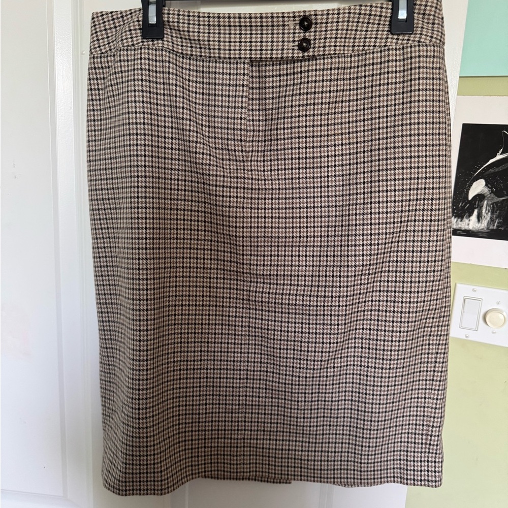 Ann Taylor Black and Tan Pencil Skirt